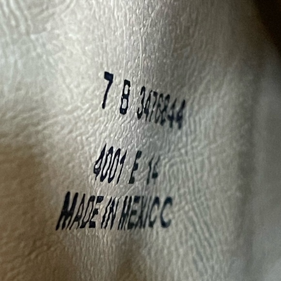 FRYE Women’s Grey Distressed Knee High Leather Boots Size 7 B - Picture 14 of 17